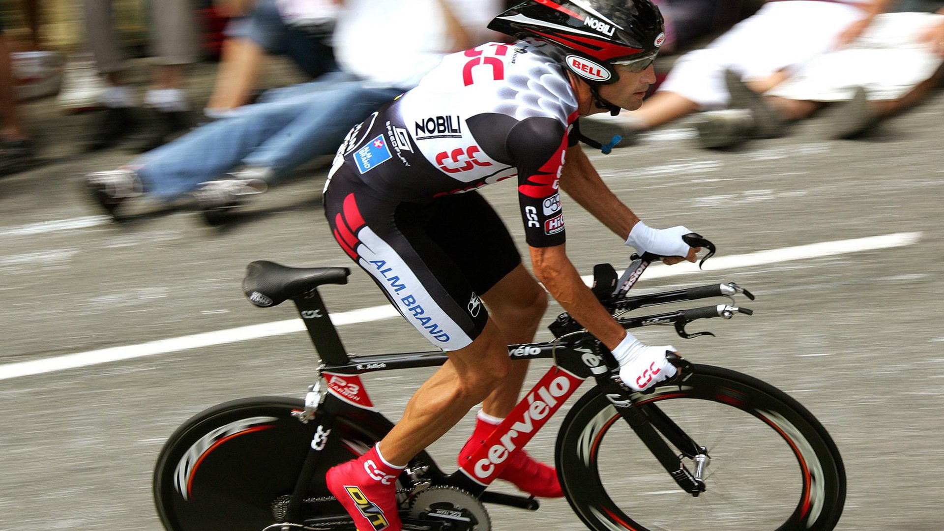 战略升级：新月转向长远球队建设模式