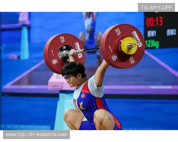 举重项目世界纪录再度刷新，举重世界纪录百度百科